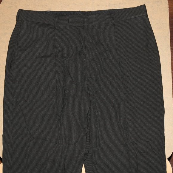Haggar Striped Suit Office Pants w35x28 Inseam - Zipper off track - Picture 2 of 7